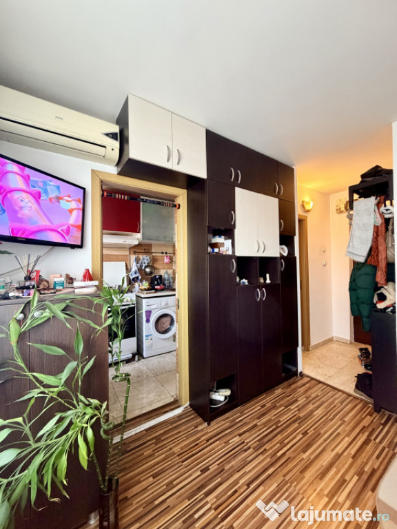 Garsonieră cu centrală proprie, lângă Parc și Spital; 1