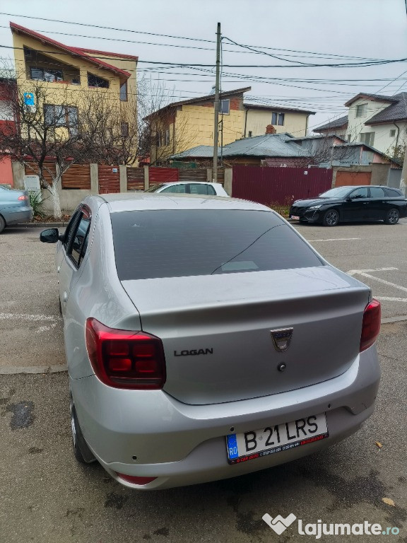 Logan 2,2018 Prestige varianta full,900 CC, 90 cp benzina+gpl .