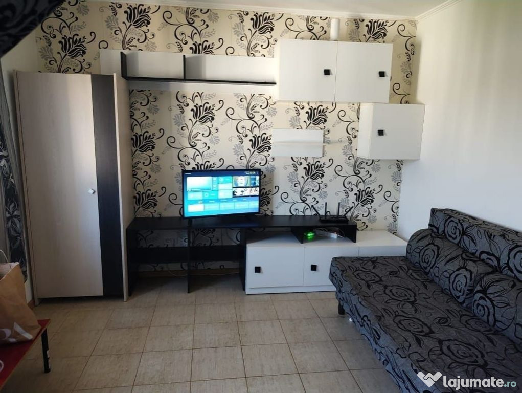 Garsonieră mansardă Poarta 6