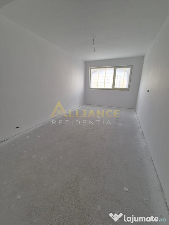 Grand Arena Mall /Garsoniera 46 mp