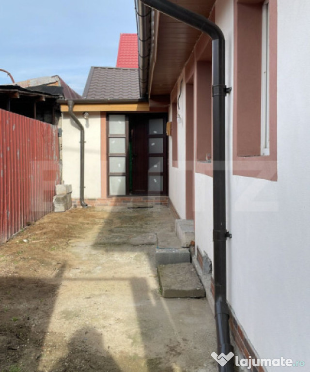 Casa pe parter 74 mp, 100 mp teren, Bresti