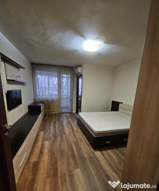 Aparatorii patriei turnu magurele etaj 3