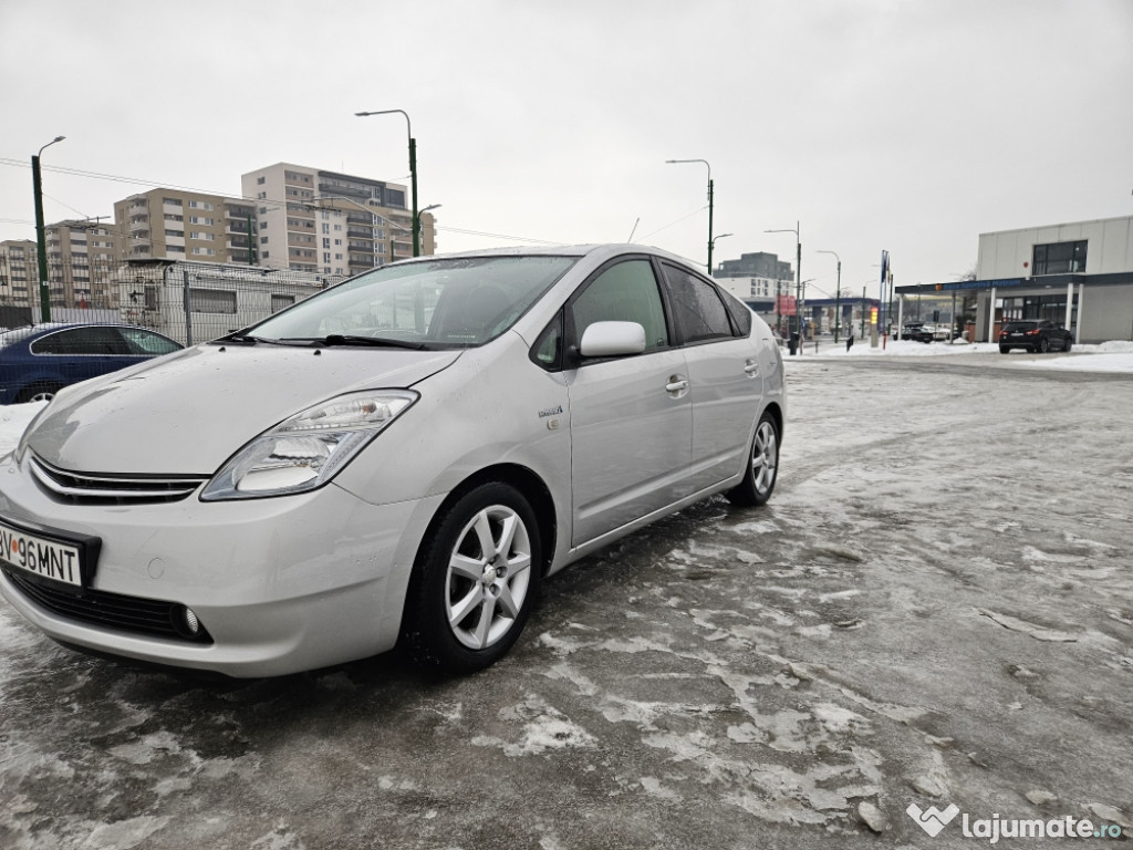 Vând Toyota Prius Gen 2