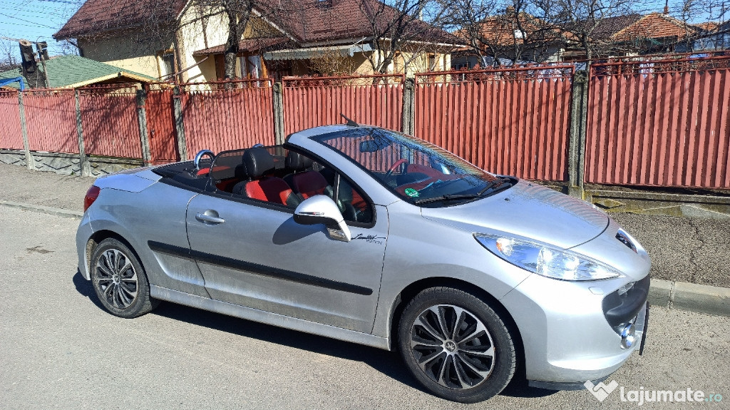 Vând Peugeot 207 CC