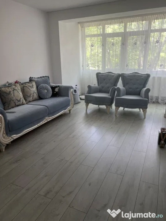 Apartament cu 2 camere in zona Micro 16