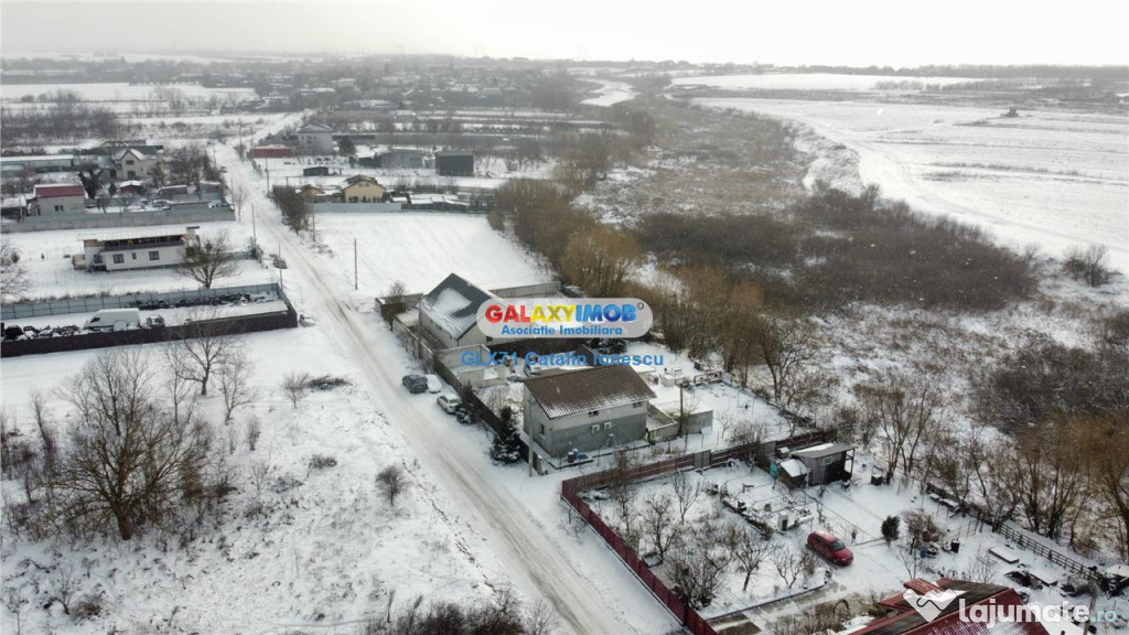 Casa pe lac Frumusani