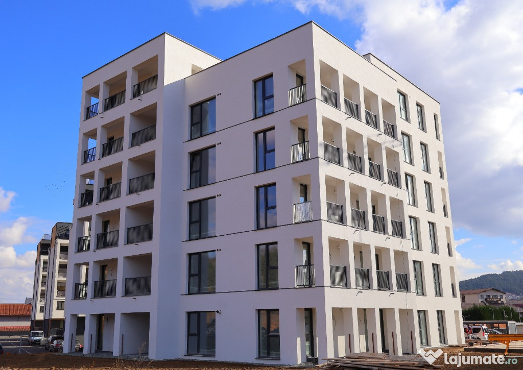 2 camere cu balcon mare, etaj 1/5 – posibilitate decomandare, Florești