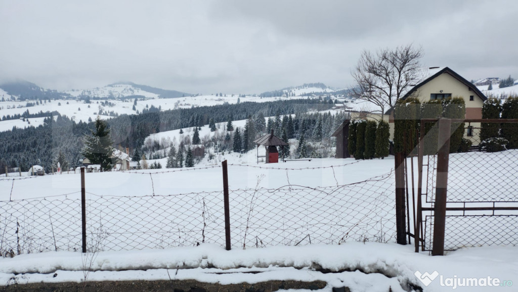 Teren de vanzare Piatra Fantanele