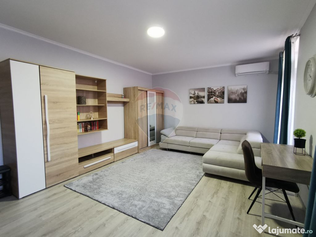 Apartament cu 2 camere de închiriat, zona Rogerius, Spit...