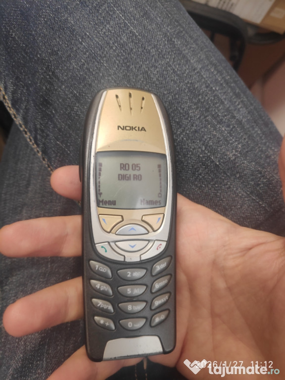 Nokia 6310i cu încărcător