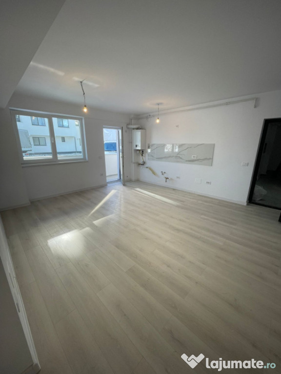 Apartament 3 camere decomandat , 454mp utili, Magnolia