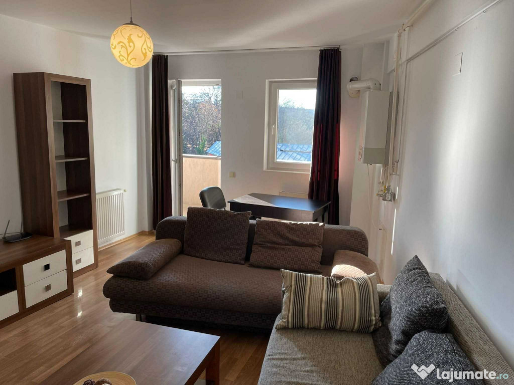 Apartament - 2 camere - Centru