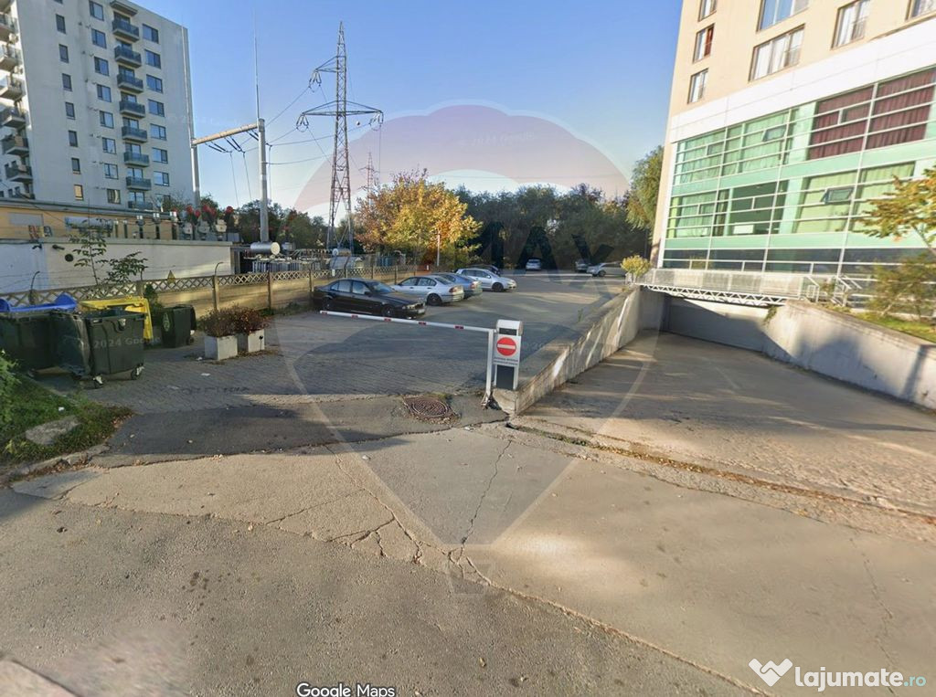 De vanzare – 10 Locuri de parcare, zona RIVUS – Spita...