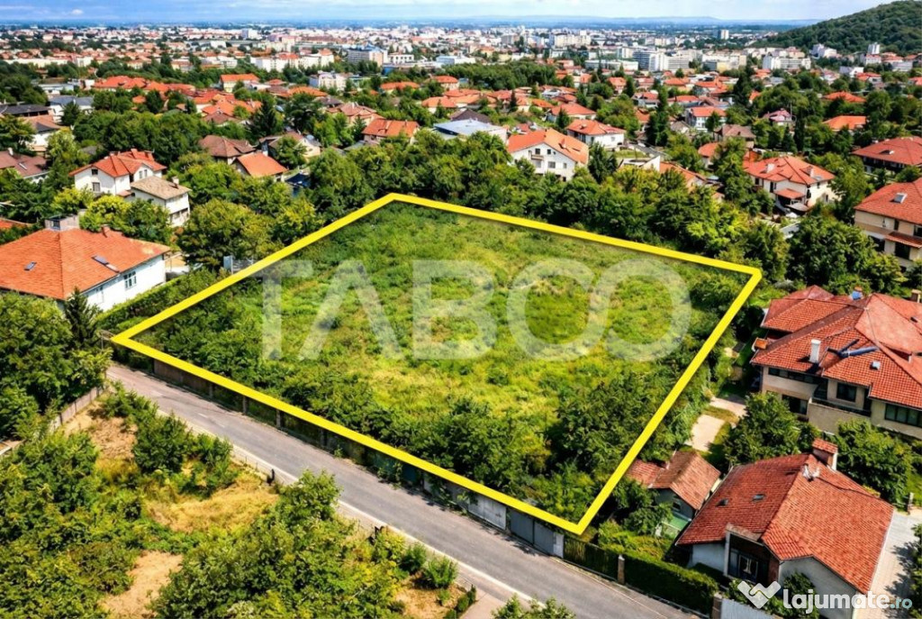 De vanzare teren in zona Piata Cipariu locatie ideala pentru