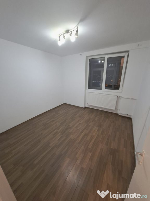 Apartament 3 camere decomandat Soseaua Giurgiului / Piata...