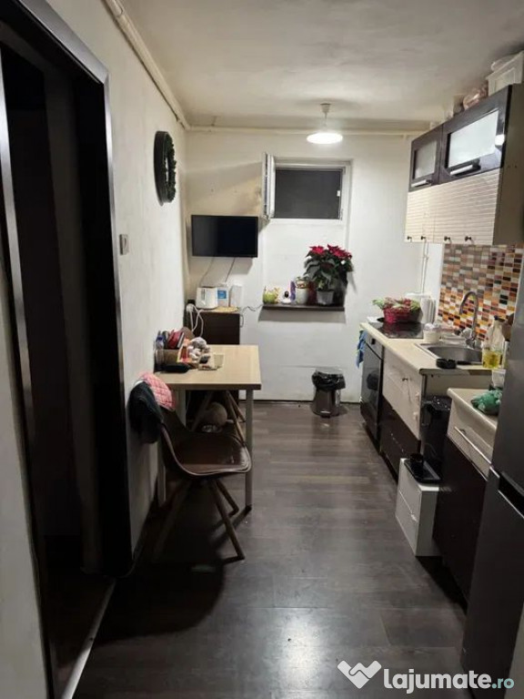 Stradal Constantin Brancoveanu/ Etaj 1 Apartament 2 camere