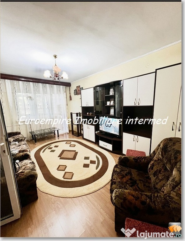 Apartament 2 camere de vanzare zona Far