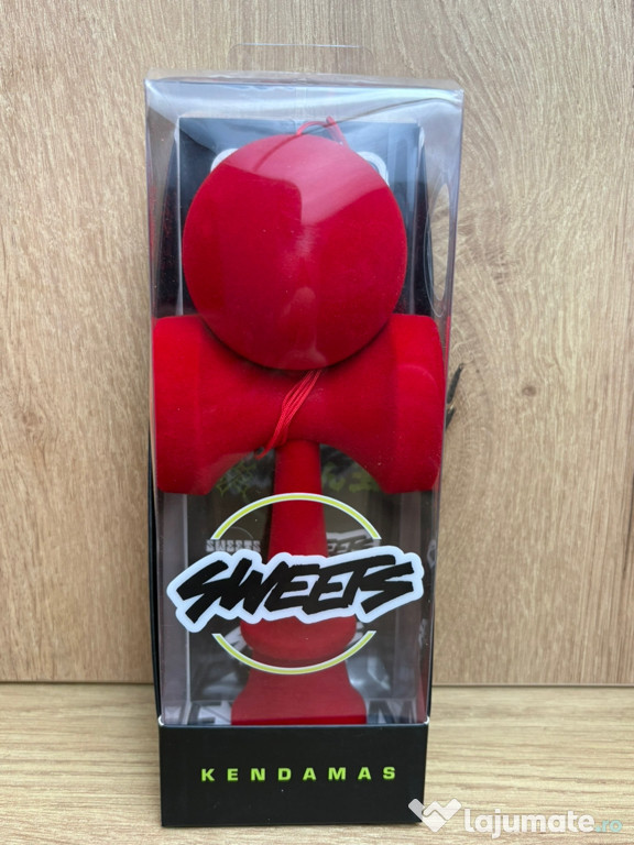 Kendama Sweets Red Fuzzy Turbo Shape (noua, in cutie)