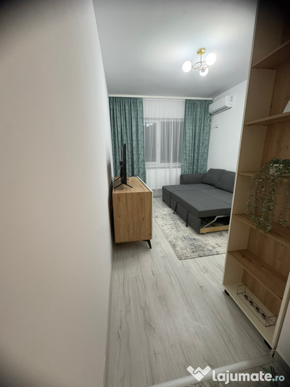 Garsonieră cu loc de parcare