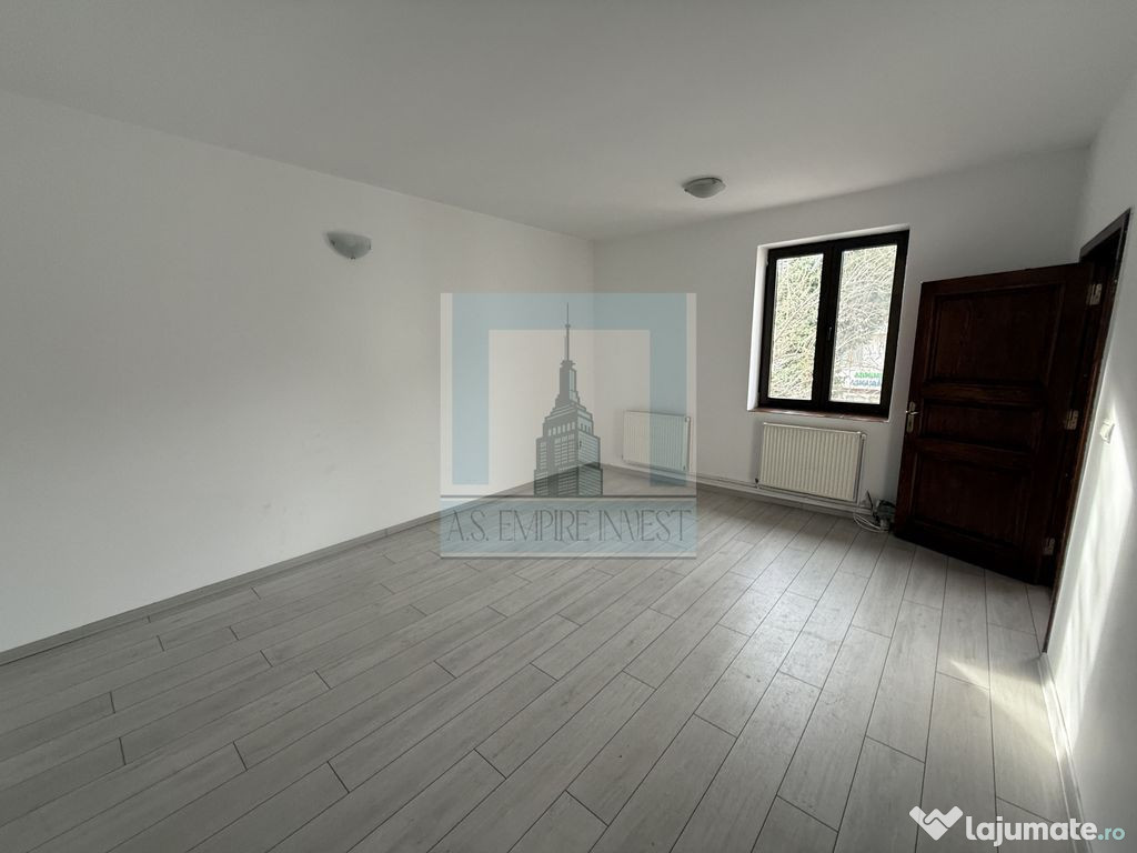 Apartament 2 camere decomandat - zona Centrul Civic