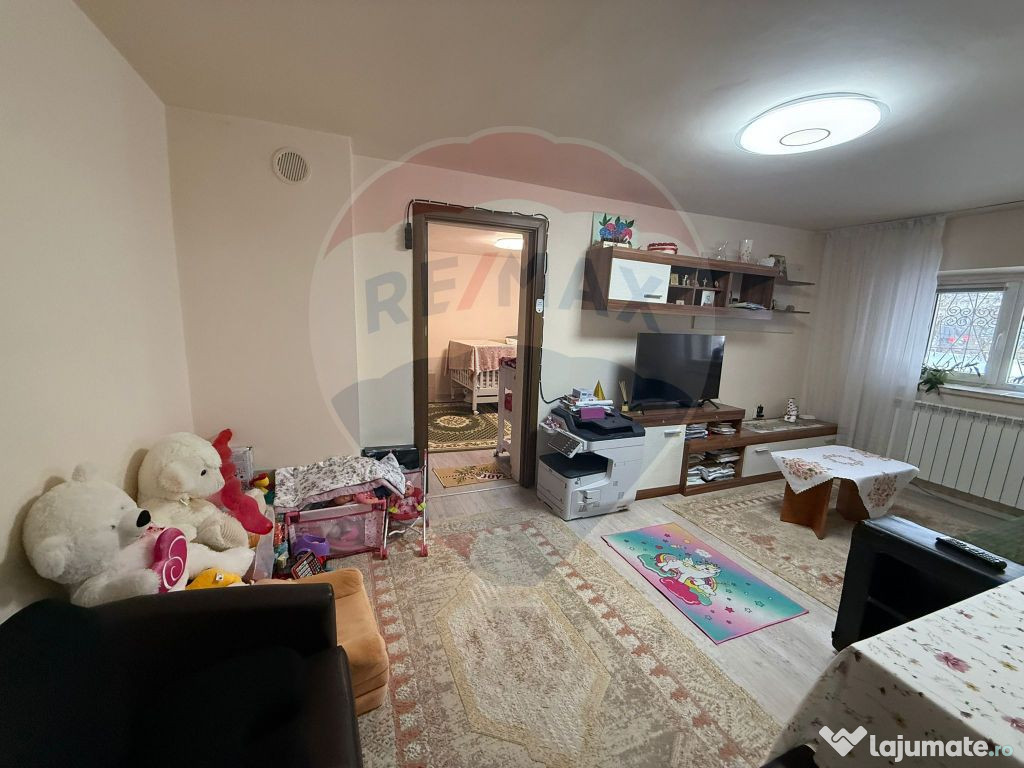 Apartament central zona Ramada