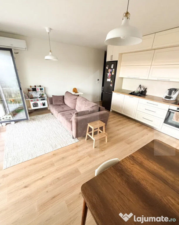 Apartament 3 camere, 65 mp, zona Aradului