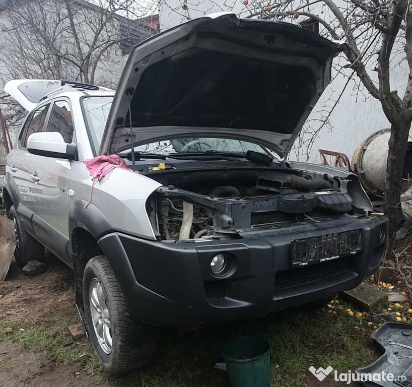 Dezmembrez Tucson 2007 crdi 2.0 4wd