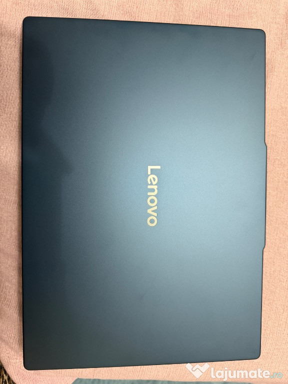 Vând Laptop Lenovo IdeaPad Slim 5
