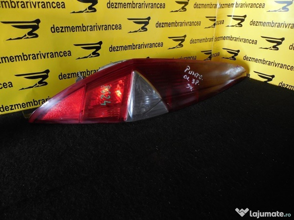 Lampa stanga Fiat Punto An 2001