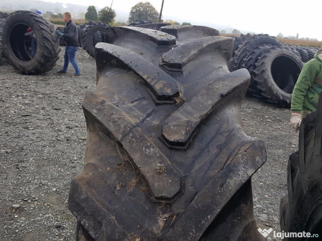 Cauciucuri agricole second hand 16.9r34 vredestein