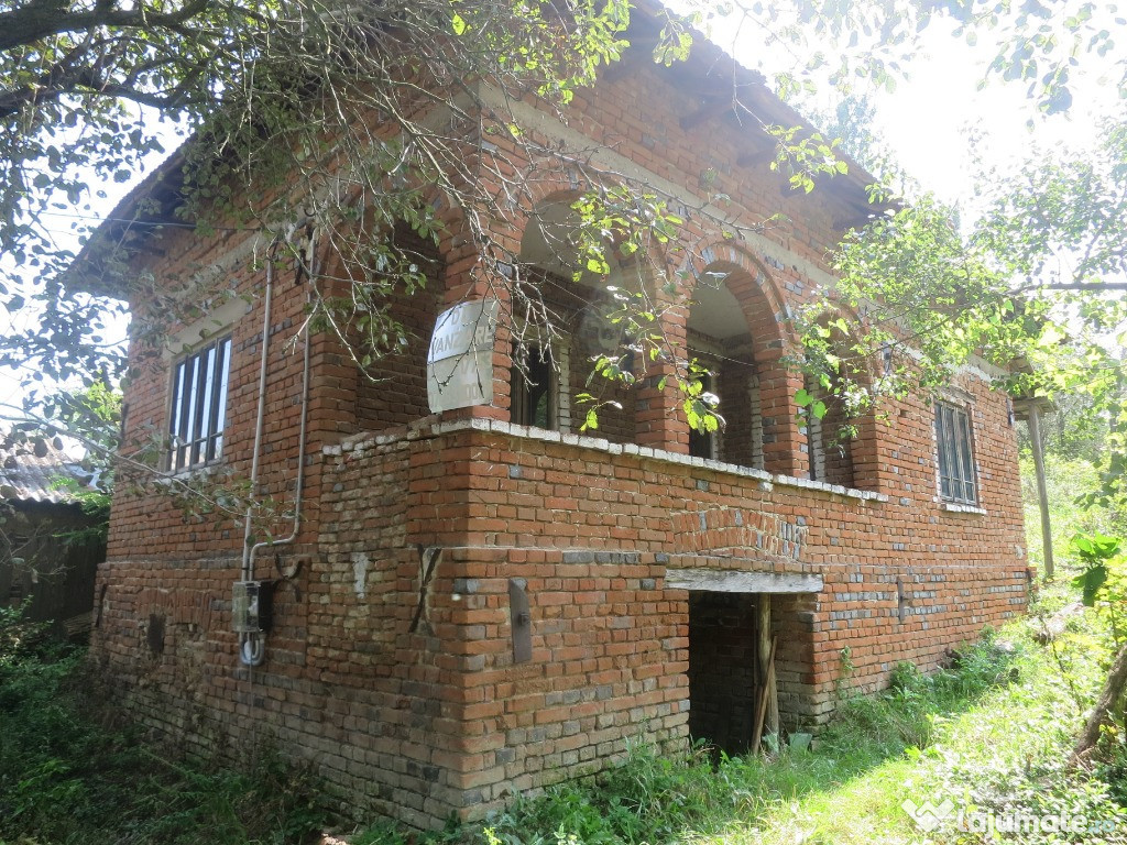 Casa și teren 1330mp, grecesti-dolj, 45km craiova