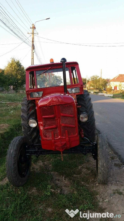 Tractor Ebro
