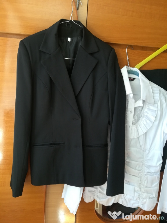 Costum damă