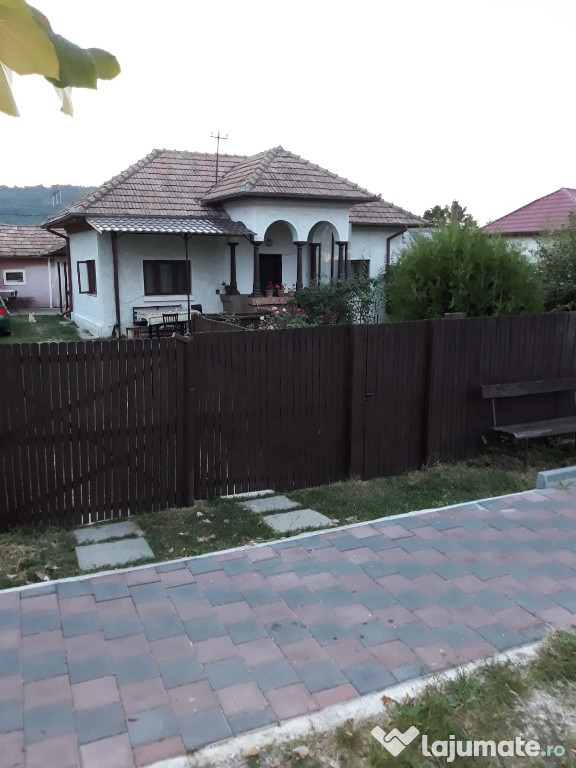 Casa  Marcea, Valcea
