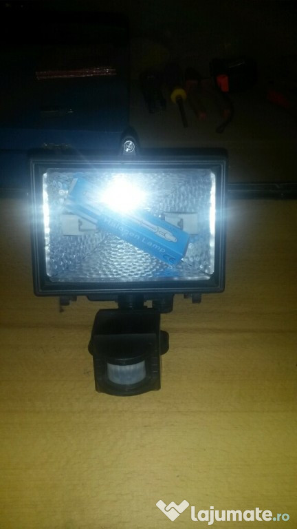 Lampa Halogen