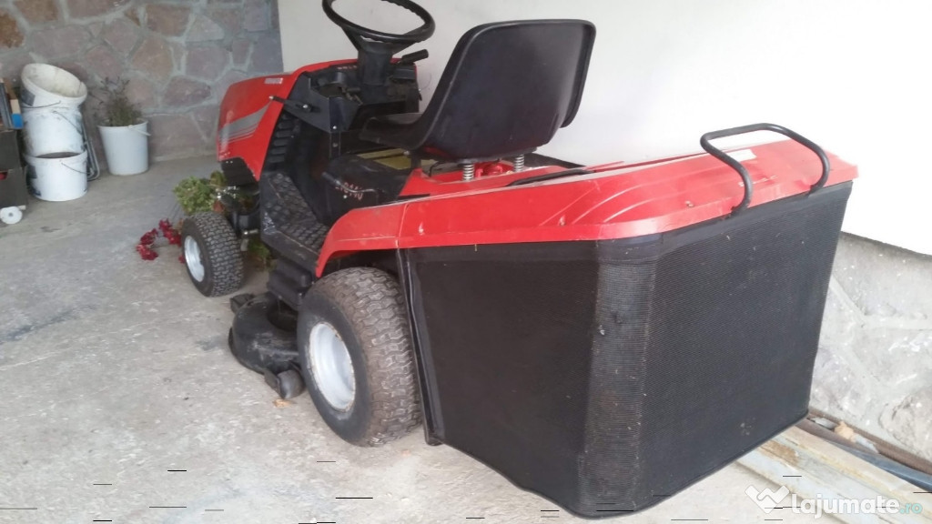 Tractor tuns iarba Motec GTS 140