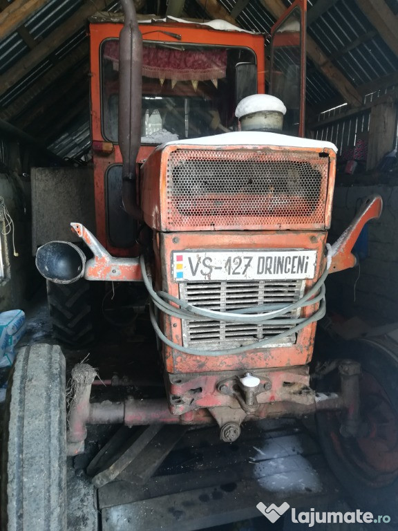 Tractor u 650