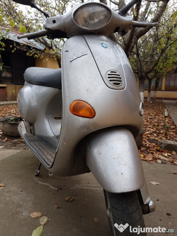 Scuter Piaggio Vespa et2 50