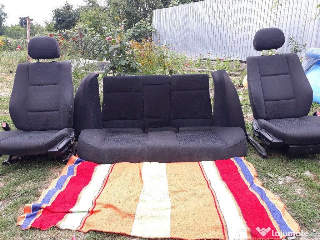 Interior auto