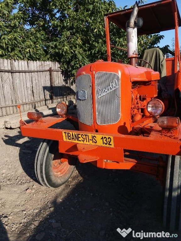 Schimb tractor nifielld