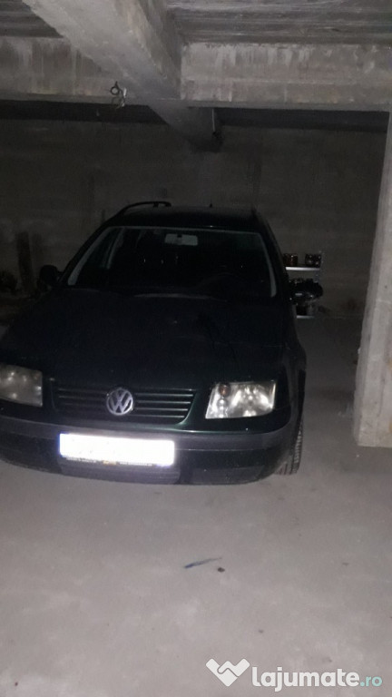 Dezmembrez vw bora