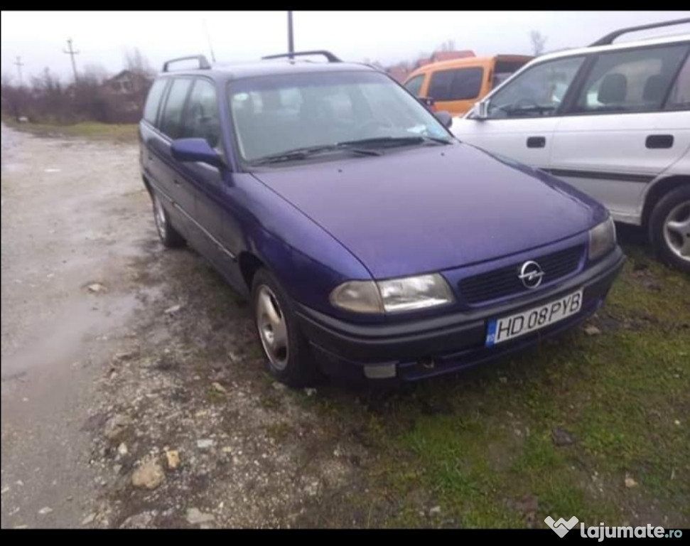 Opel Astra 1,6 piese