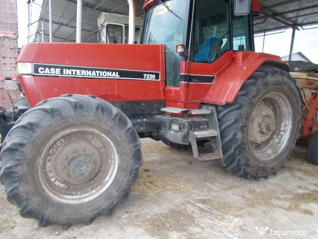 Tractor Magnum 7220