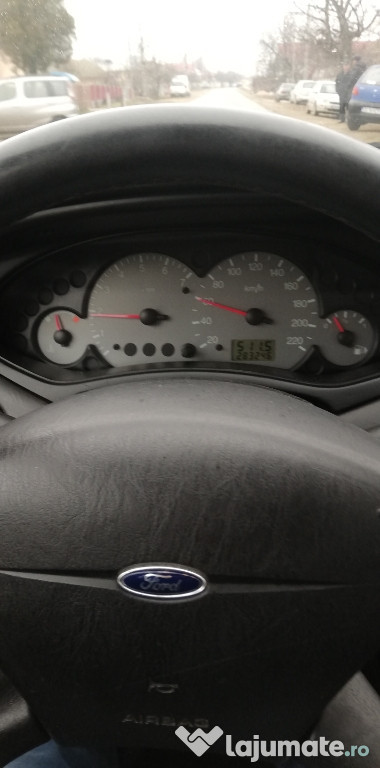 Ford focus 1999 1.6 benzin
