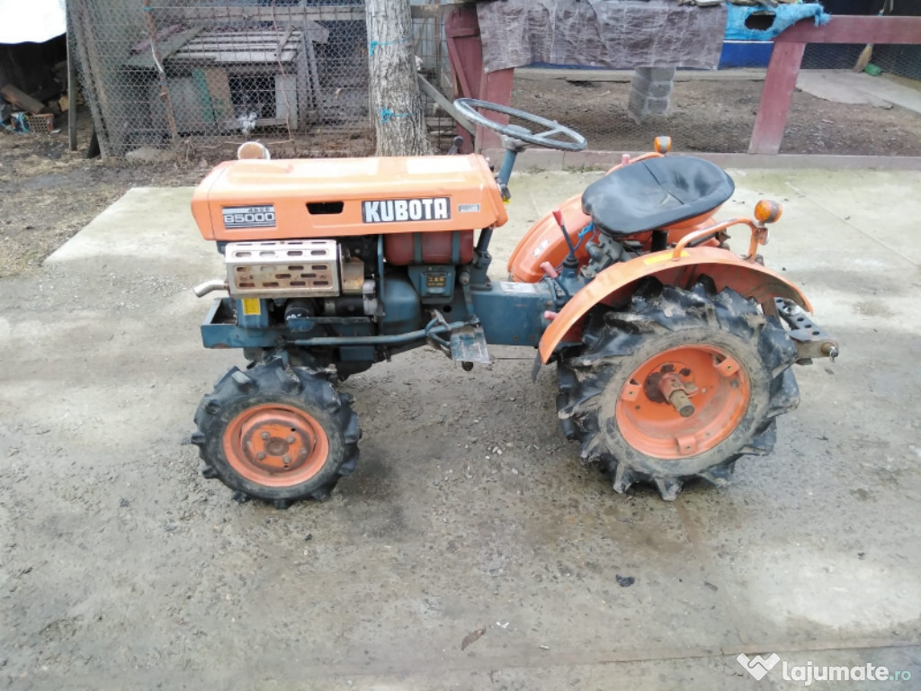 Tractor kubota b5000 4x4