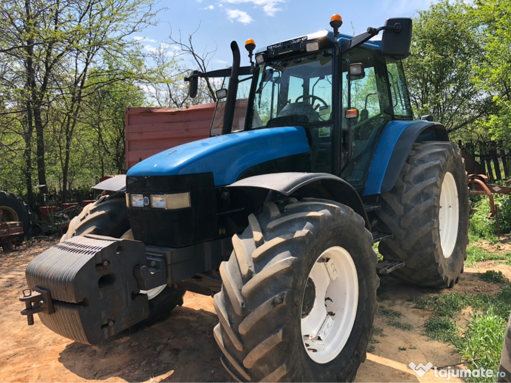 New Holland TM 135