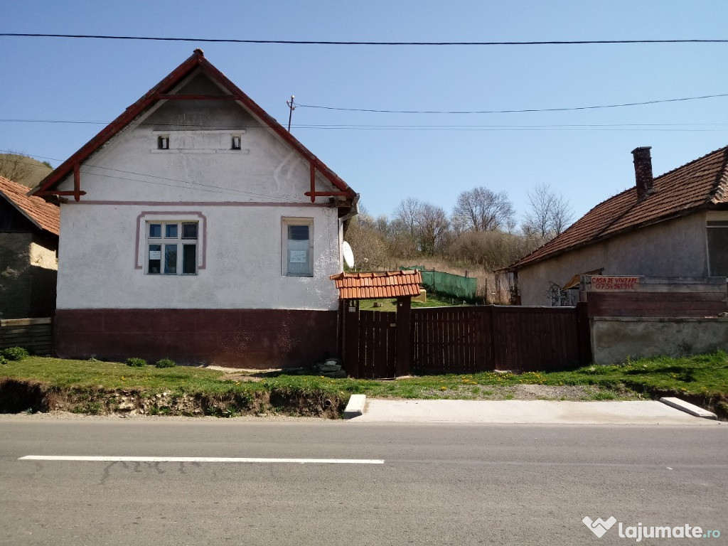 Casa traditionala Vultureni la 28 km de Cluj