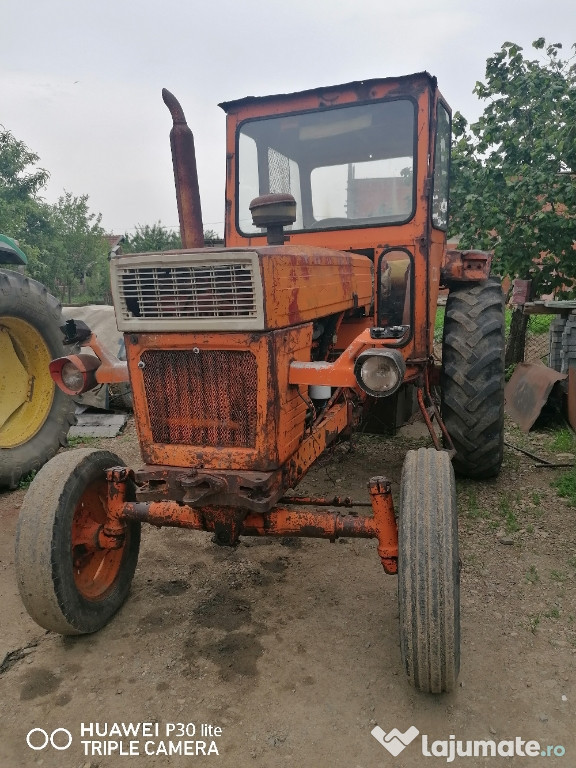 Tractor U650