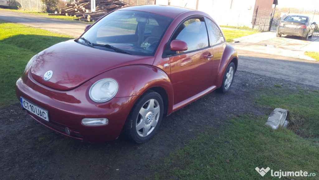 Vw beetle 2.0 benzină înmatriculat.