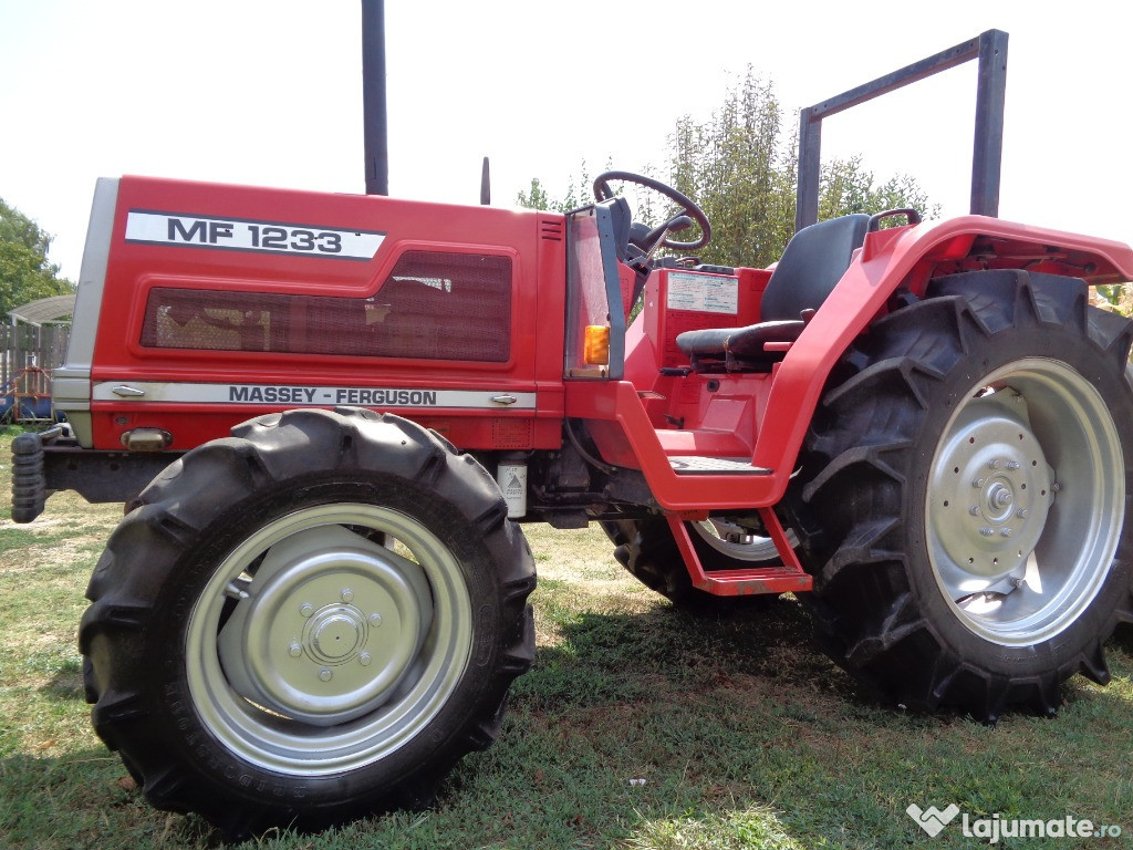 Tractor japonez 33cp tractiune 4x4